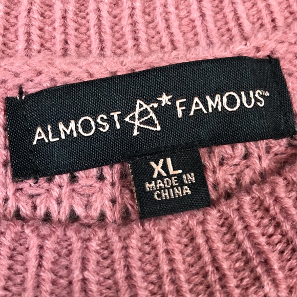 Almost Famous Women’s Pink Knitted Round Neck Sweater Size XL - Picture 5 of 6